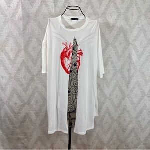 Shein red heart split front and back crew neck t shirt size L